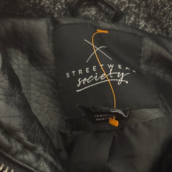 Streetwear Society Black and Gray Leather Jacket - Picture 2 of 10